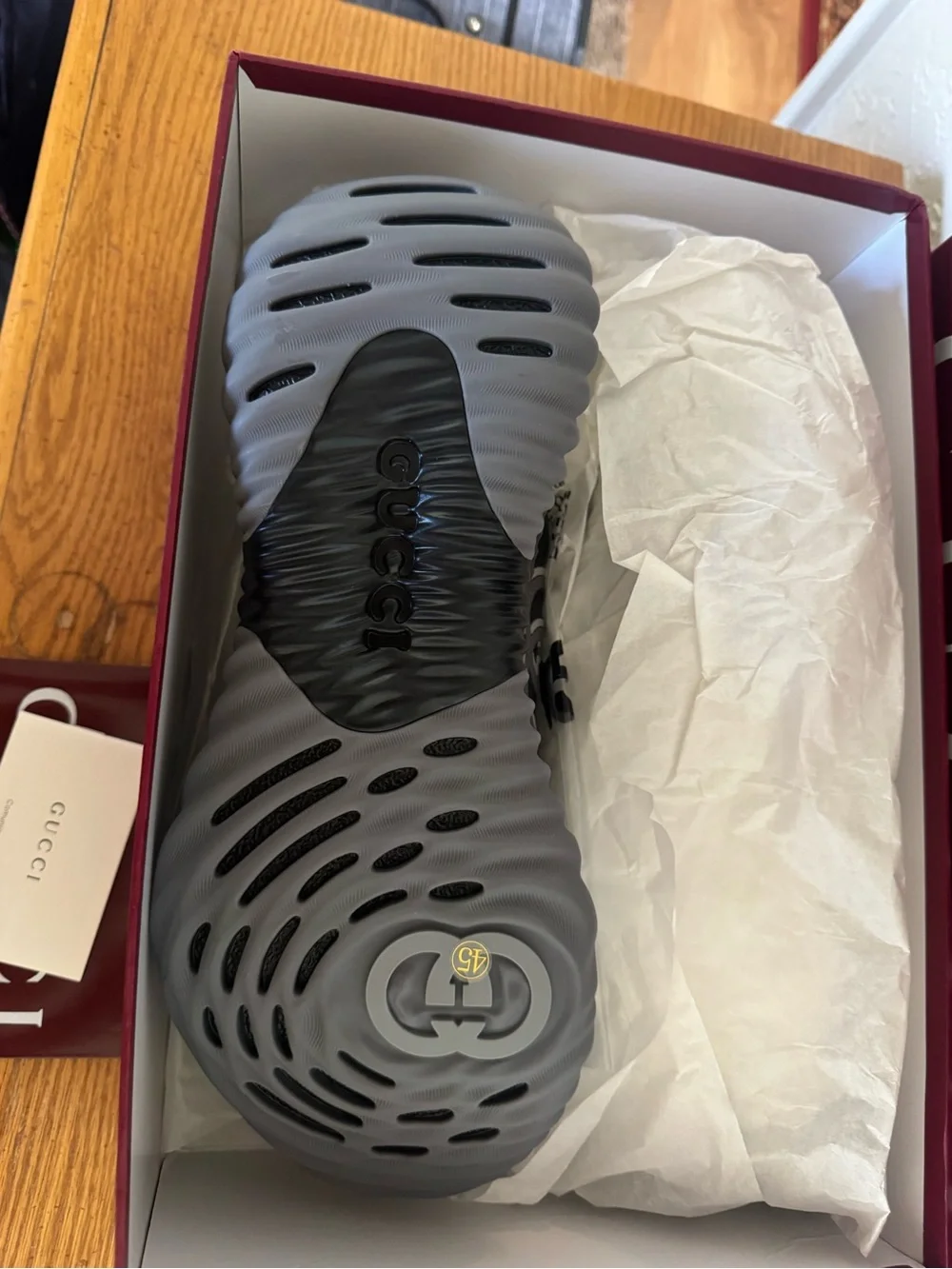 Gucci Black and Gray Athletic Runner with Interlocking Logo